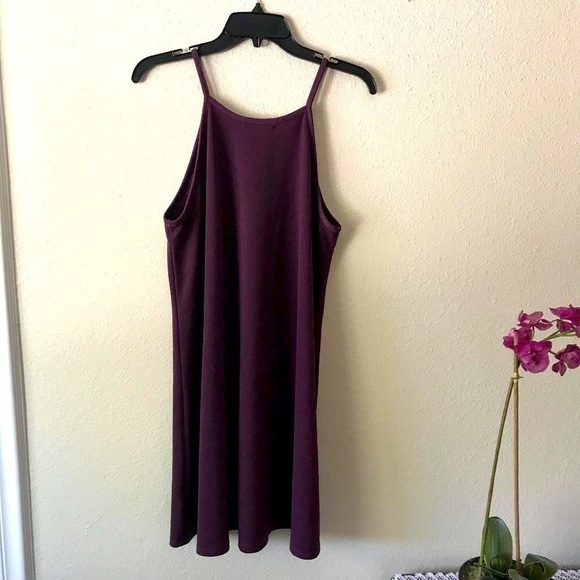 Wallflower Burgundy Spaghetti Strap Slip Dress - Picture 2 of 9